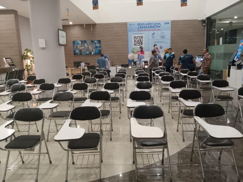 sewa kursi kuliah lipat karawang jakarta bagus multi event
